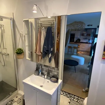 T3 Avec Patio Grande Apartman *