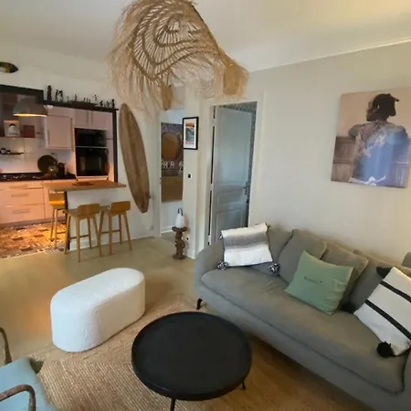 T3 Avec Patio Grande Apartman Biarritz